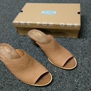 Majorca Mule Sandstorm Nubuck Perforated